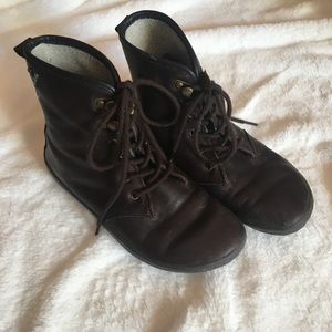 ✨ Brown Vivo barefoot Boots